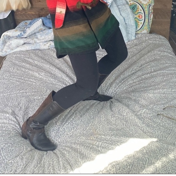 ClosetCLOSING! ALL BUNDLES NEGOTIABLE! LEATHER waterproof WEDGE BOOTS leather - Picture 12 of 12